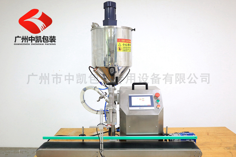 半自動液體灌裝機04.jpg